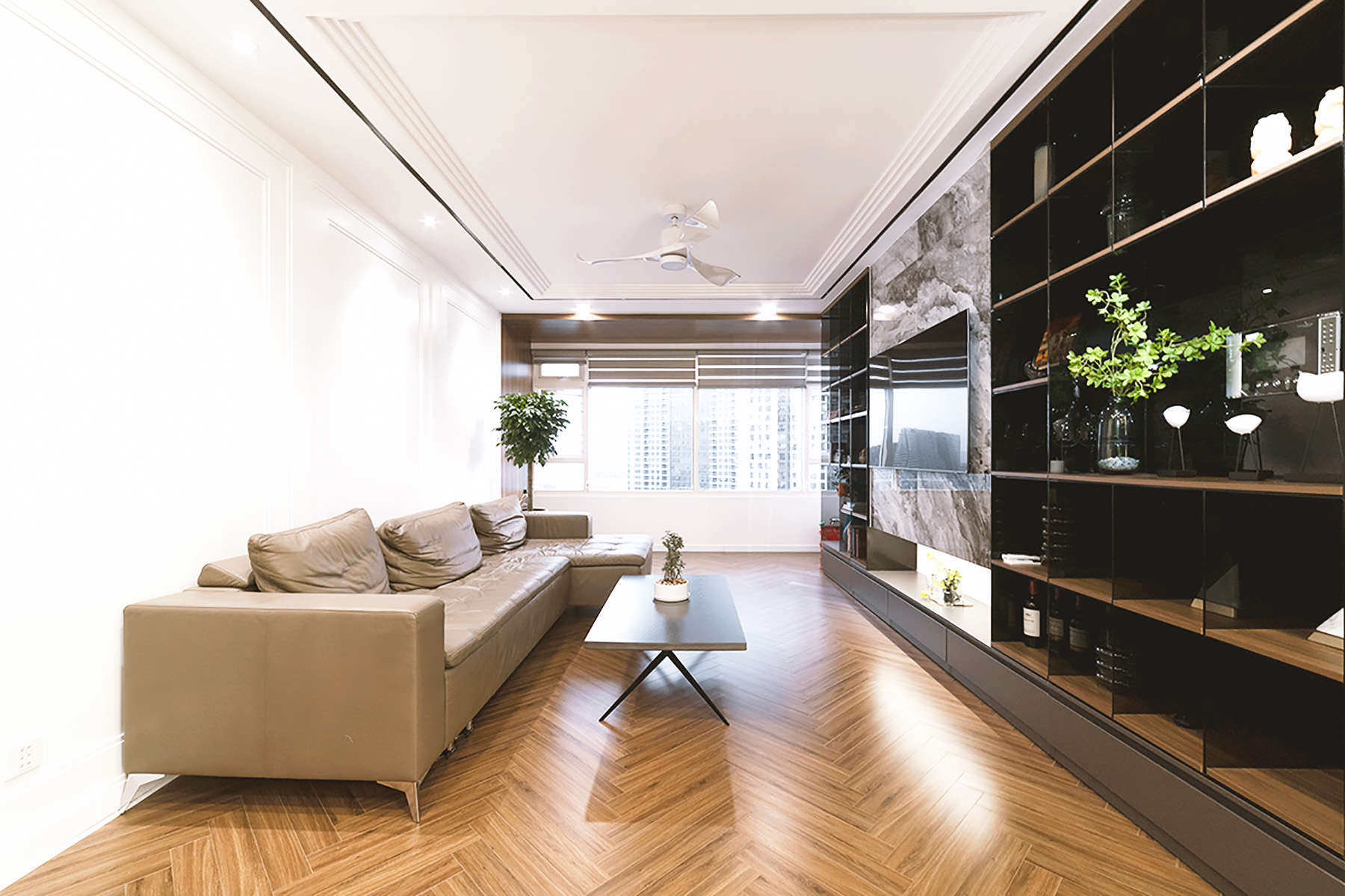 Phòng khách, phong cách Hiện đại Modern, hoàn thiện nội thất, căn hộ Saigon Pearl Topaz 2