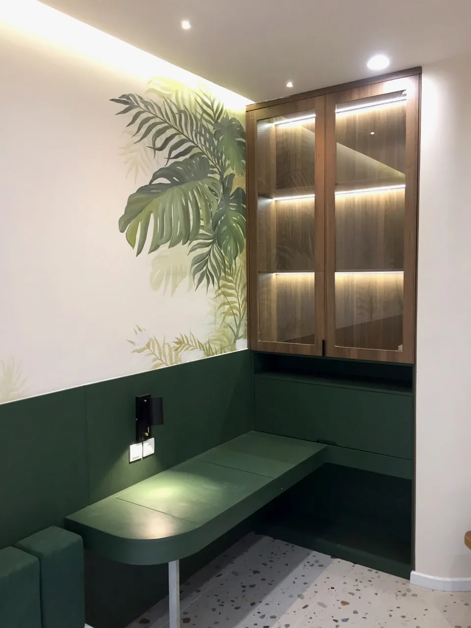 Hoàn thiện nội thất phòng giải trí Căn hộ Palm Heights Quận 2 phong cách Đông Dương Indochine