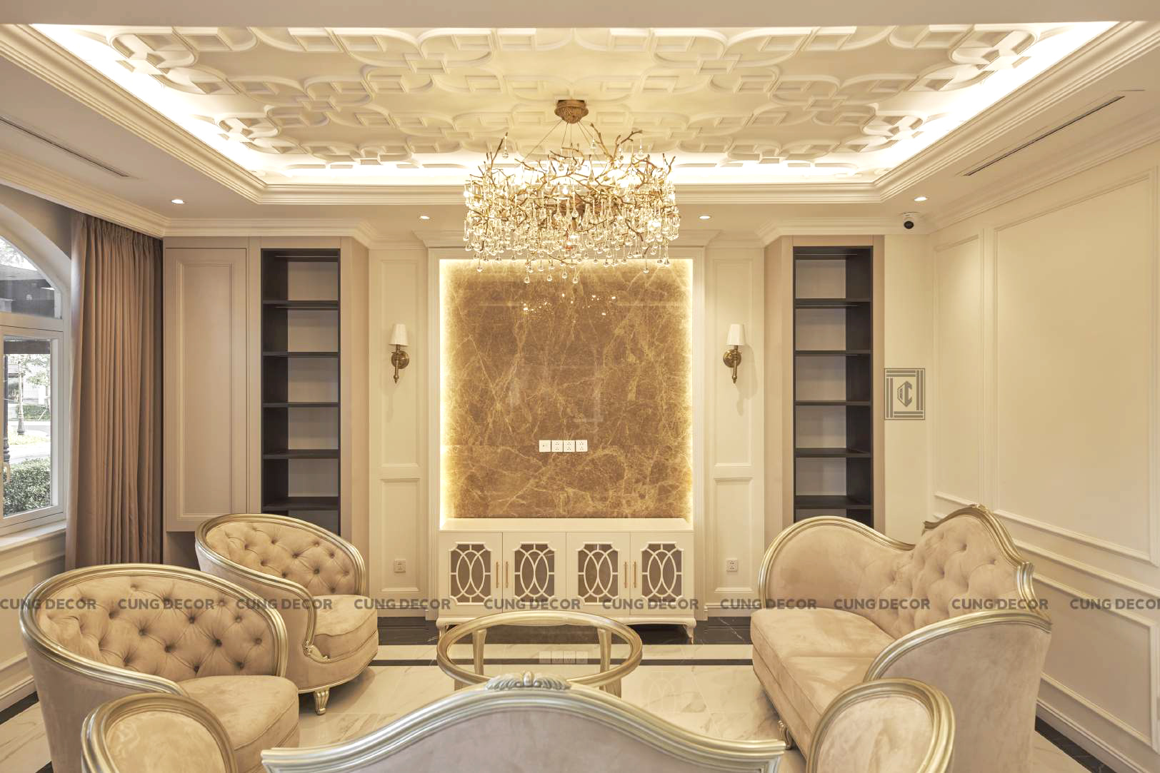 Hoàn thiện nội thất phòng khách Biệt thự Sol Villas TP Thủ Đức phong cách Tân cổ điển Neo Classic
