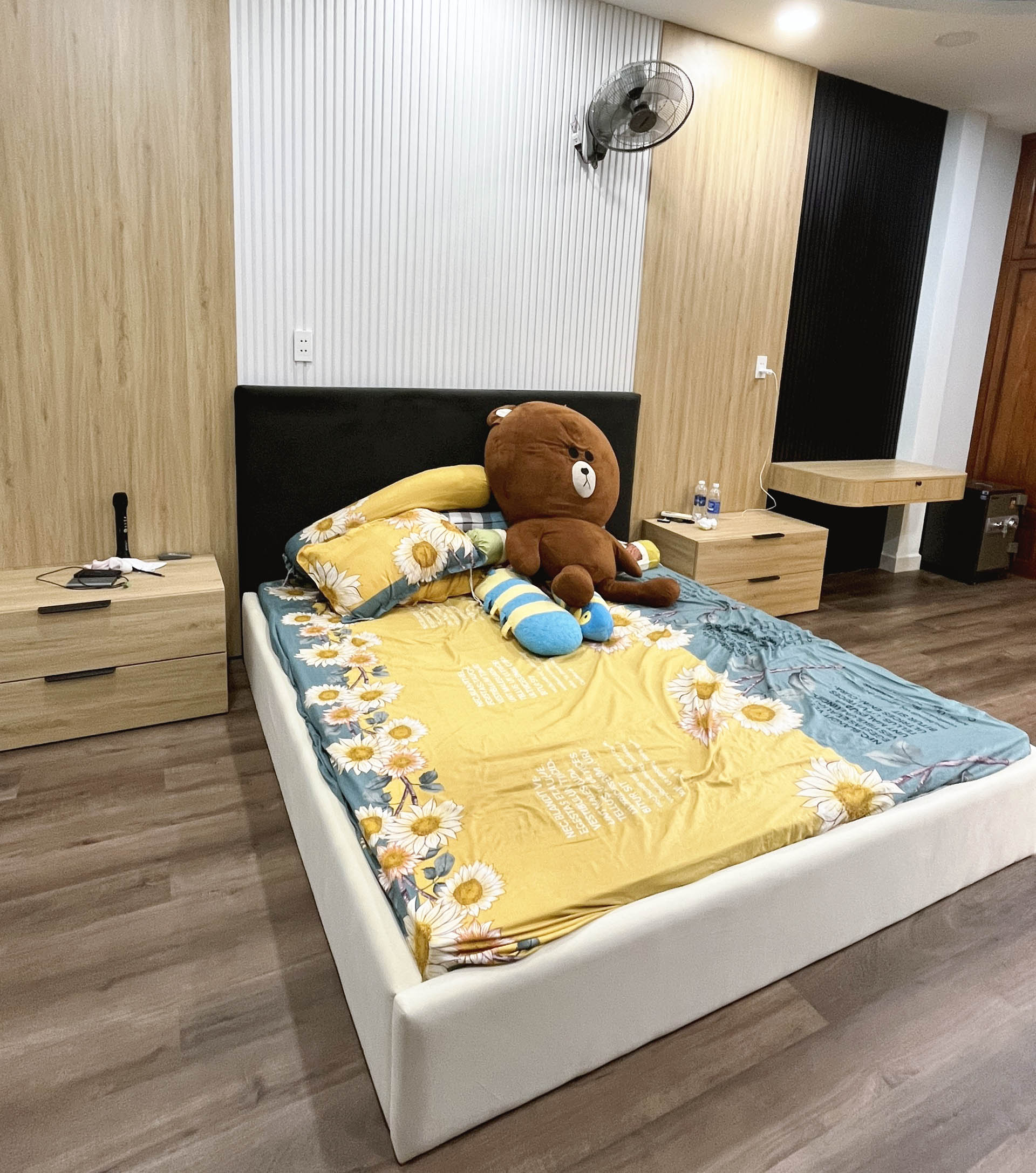 Hoàn thiện nội thất phòng ngủ Căn hộ The Origami Quận 9 phong cách Hiện đại Modern