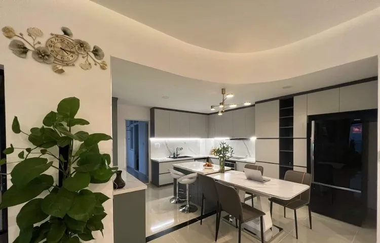 Hoàn thiện nội thất phòng ăn, phòng bếp Căn hộ Q7 Saigon Riverside Complex phong cách Hiện đại Modern