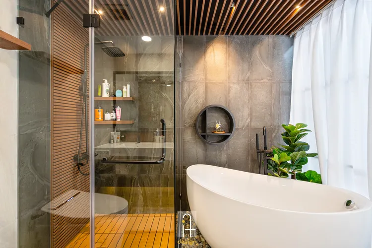 Hoàn thiện nội thất phòng tắm, nhà vệ sinh trong phòng ngủ master Căn hộ Riviera Point Quận 7 phong cách Đông Dương Indochine