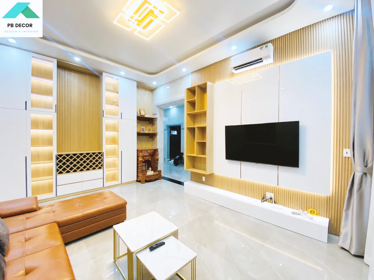 Hoàn thiện nội thất phòng khách Nhà phố Nhơn Trạch, Đồng Nai phong cách Hiện đại Modern