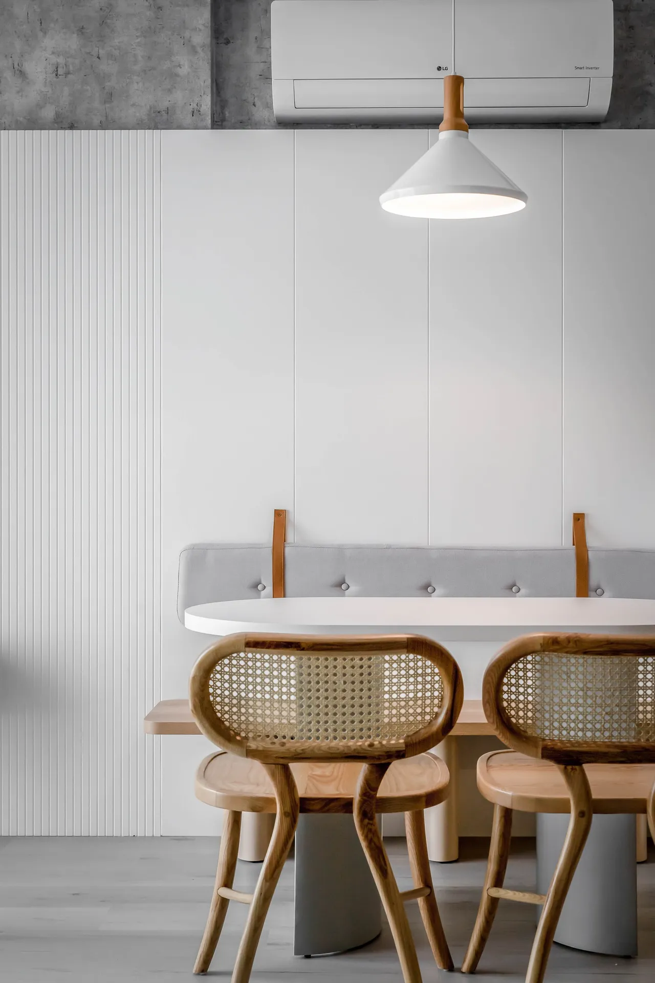 Hoàn thiện nội thất phòng ăn Căn hộ S107 Vinhomes Grand Park phong cách Tối giản Minimalist