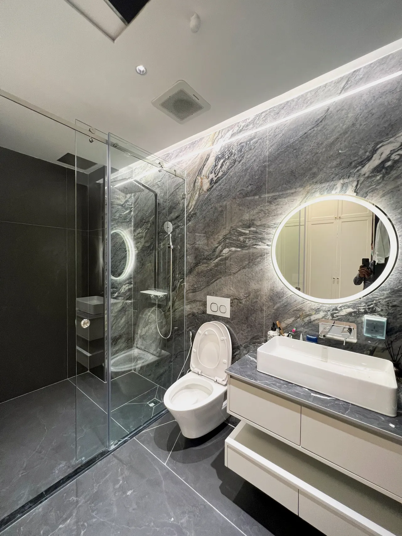 Hoàn thiện nội thất phòng tắm, nhà vệ sinh Nhà phố Cityland Gò Vấp phong cách Hiện đại Modern