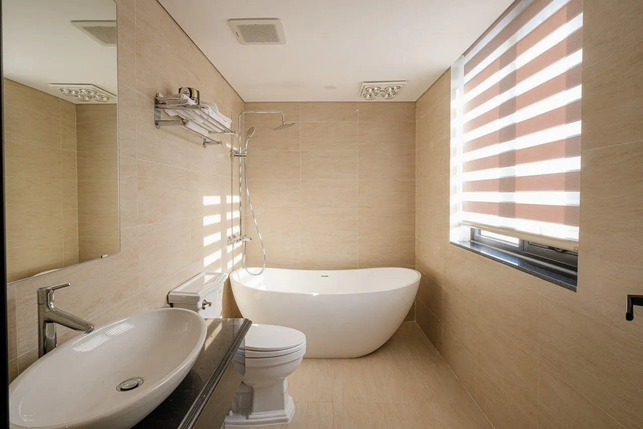  Phòng tắm - Biệt thự đơn lập Waterpoint Long An - Phong cách Neo Classic 