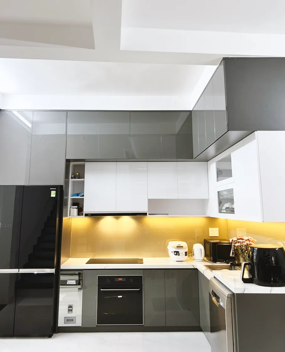 Hoàn thiện nội thất nhà bếp Nhà phố Phú Nhuận 400m2 phong cách hiện đại Modern