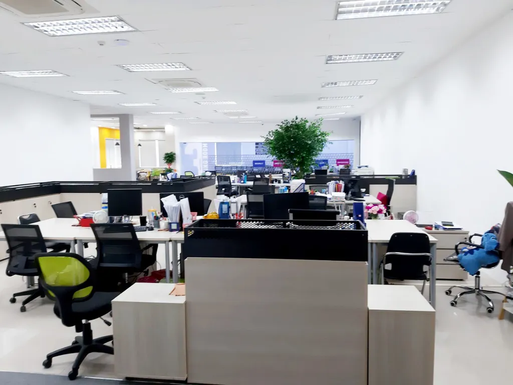 Hoàn thiện nội thất Văn phòng khu công nghiệp Tân Bình