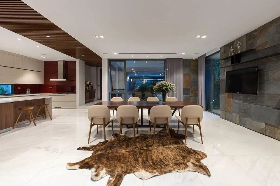 Hoàn thiện nội thất phòng ăn Nhà sân vườn Lái Thiêu Bình Dương mang phong cách Modern Hiện đại