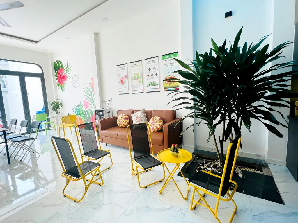 Hoàn thiện nội thất phòng khách nhà phố Bình Tân phong cách Modern hiện đại