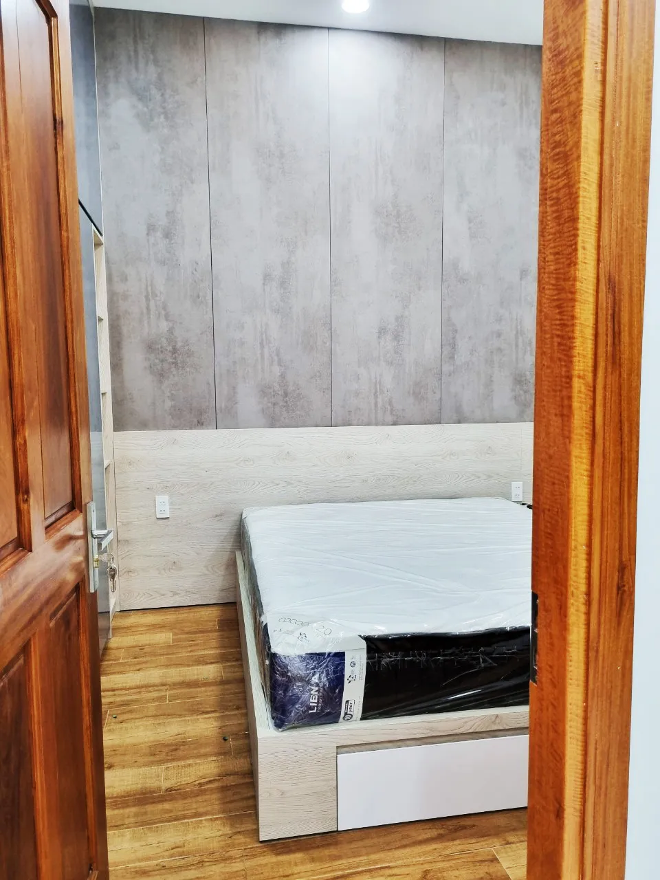 Hoàn thiện nội thất phòng ngủ nhà phố Vĩnh Viễn Quận 10 mang phong cách Modern Hiện đại