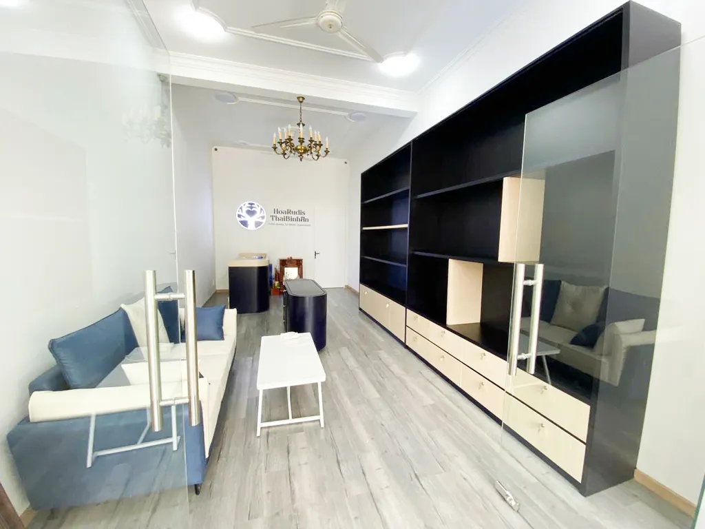 Công trình hoàn thiện cho Shop trầm hương Tên Lửa theo phong cách Minimalist. Thiết kế bởi Yahome.