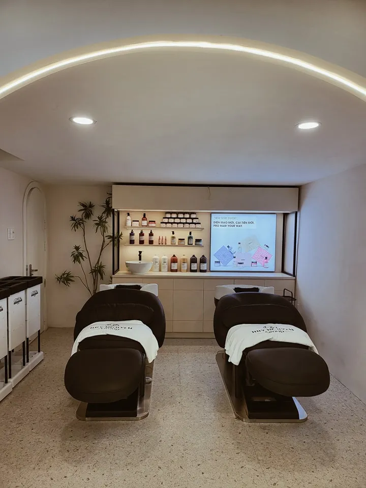 Công trình hoàn thiện nội thất Công trình Salon Huy Nguyen Quận 7 theo phong cách Modern