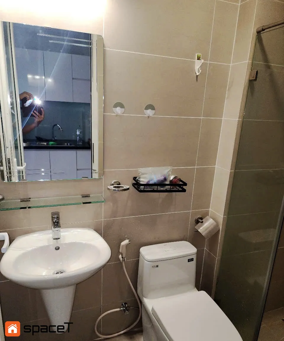 Hoàn thiện nội thất phòng tắm, nhà vệ sinh Căn hộ studio Nguyễn Xí Bình Thạnh mang phong cách Modern