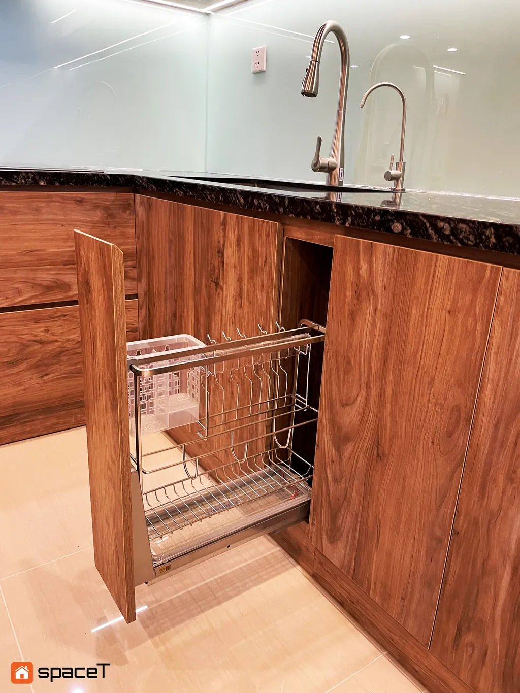 Hoàn thiện nội thất phòng bếp Căn hộ Vinhomes Origami - Phong cách Modern
