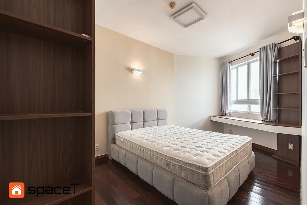 Nội thất phòng ngủ căn hộ Hùng Vương Plaza Quận 5 phong cách Modern hiện đại