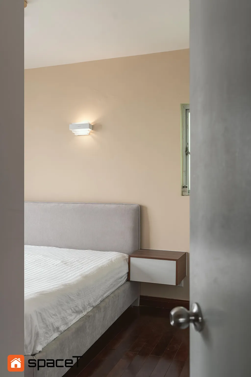Nội thất phòng ngủ căn hộ Hùng Vương Plaza Quận 5 phong cách Modern hiện đại