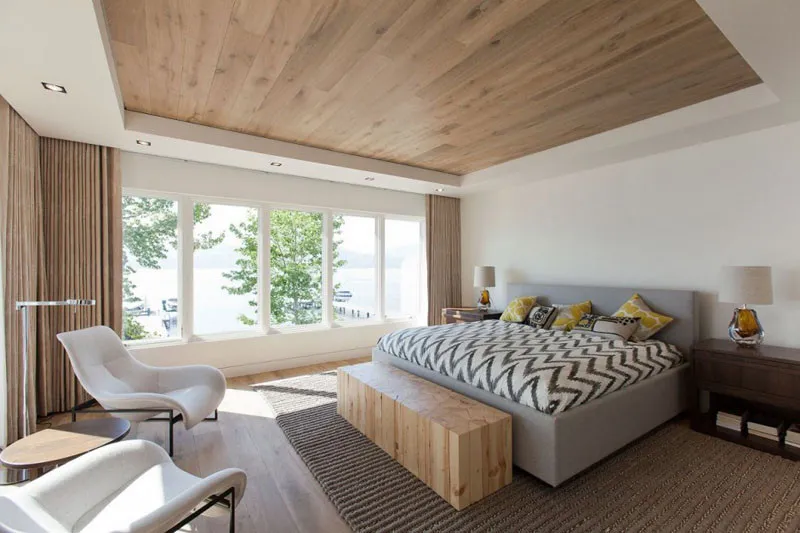 Trần gỗ mang đến nét bình yên ấm cúng cho phòng ngủ