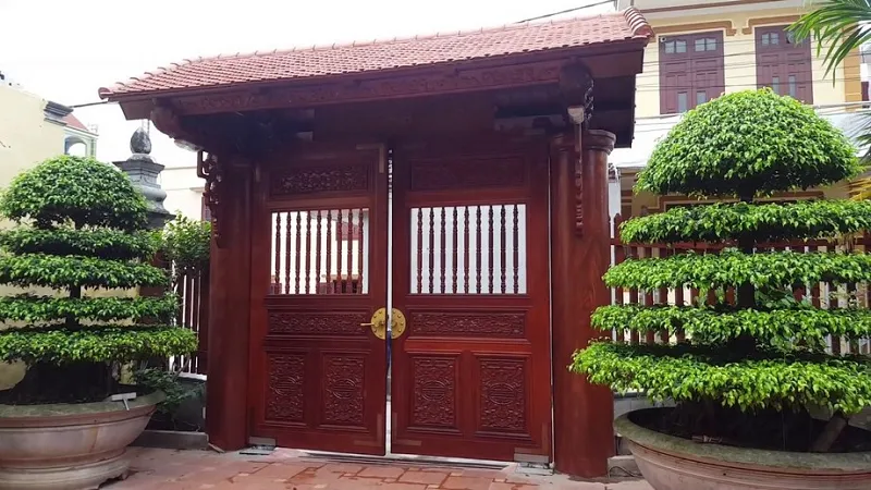 Mẫu cổng gỗ truyền thống