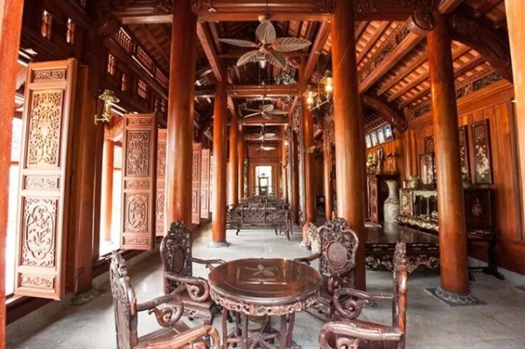 Những gian nhà gỗ lim với tuổi đời hàng trăm năm vẫn vẹn nguyên nét đẹp