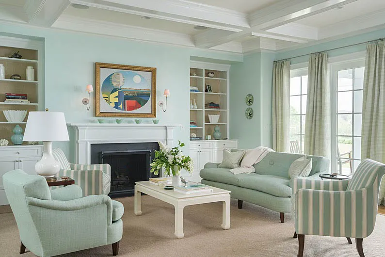 Phòng khách màu xanh ngọc tăng thêm sự tươi mát và êm dịu