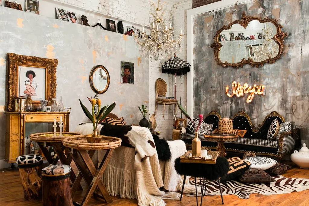 Căn shophouse phong cách bohemian tại chung cư Sunrise City dành cho mô hình kinh doanh cà phê, tiệm spa