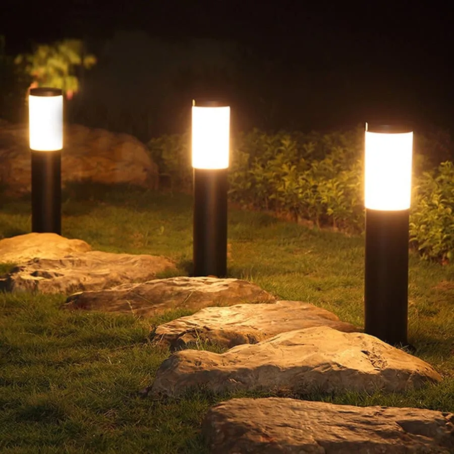 Đèn LED ngoài trời có thể thu hút và xua đuổi côn trùng trong nhà