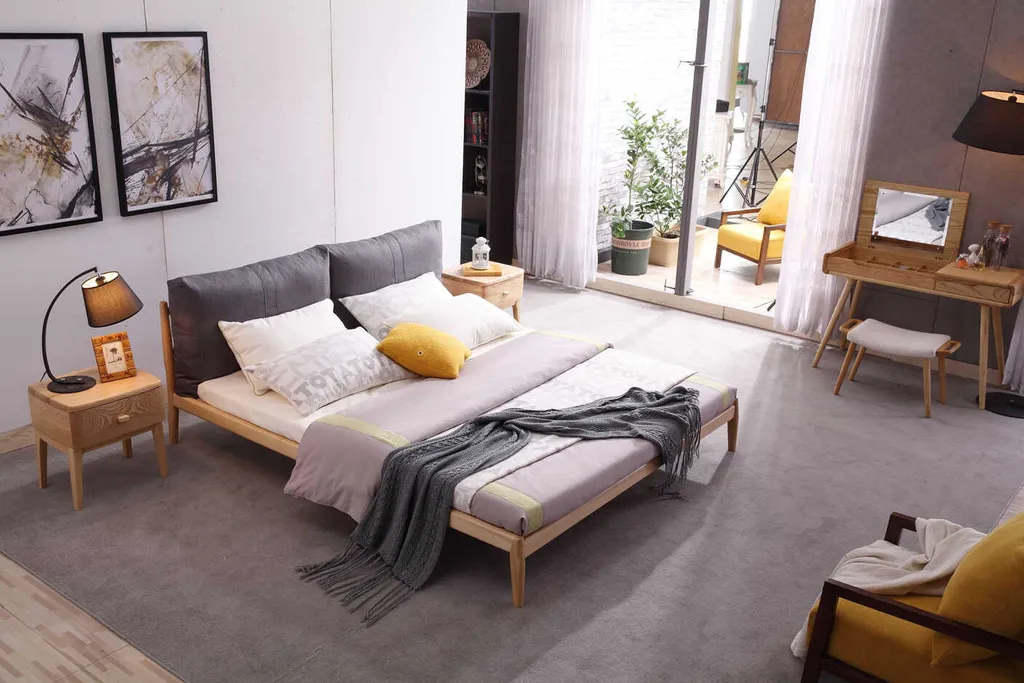 Bạn cũng có thể sử dụng thảm kích cỡ to với tone màu phù hợp với không gian phòng