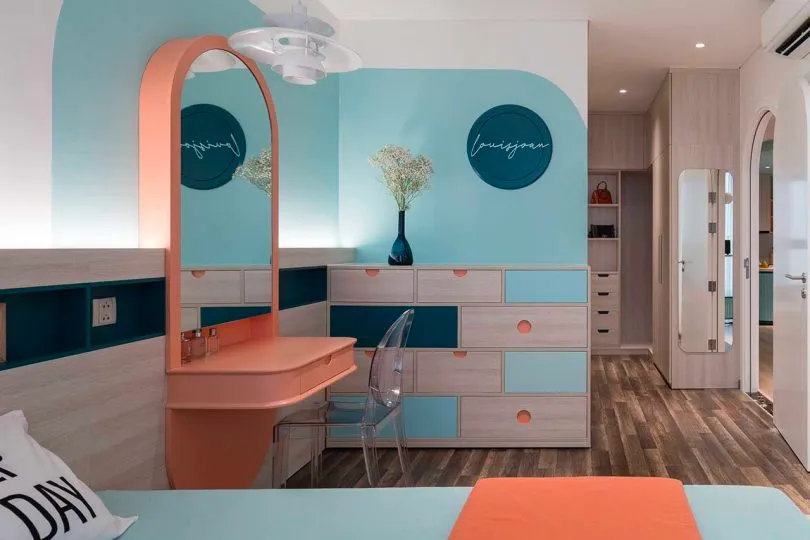Căn hộ 2 phòng ngủ chung cư Khang Gia - Phong cách nội thất khối màu được thiết kế hài hòa với sự kết hợp của những gam màu pastel với những vật liệu mộc mạc tạo nên một không gian mới lạ và độc đáo cho khách hàng