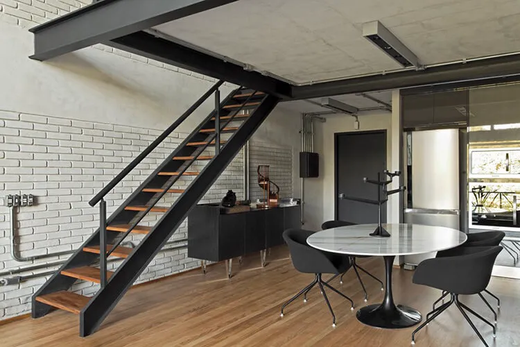 Thiết kế căn hộ studio kiểu gác lửng là một trong những phương án giúp bạn tiết kiệm được diện tích một cách tối đa nhất. 