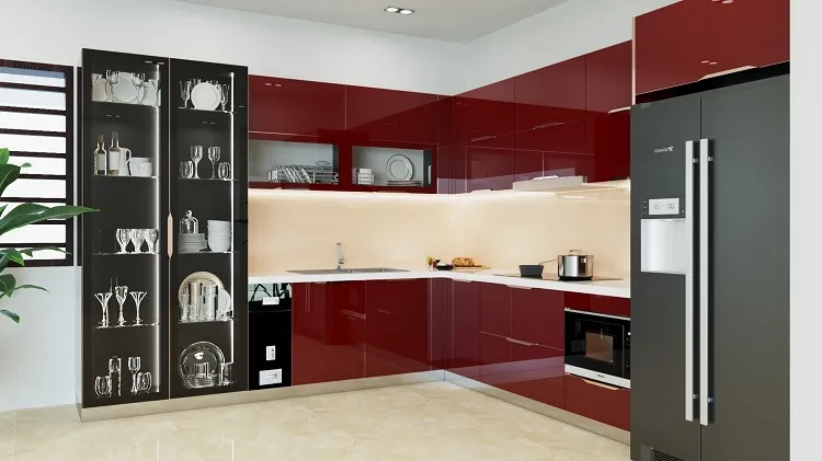 Tủ bếp inox cánh kính tone màu đỏ cũng là một lựa chọn không tồi cho những gia chủ yêu thích sự phá cách