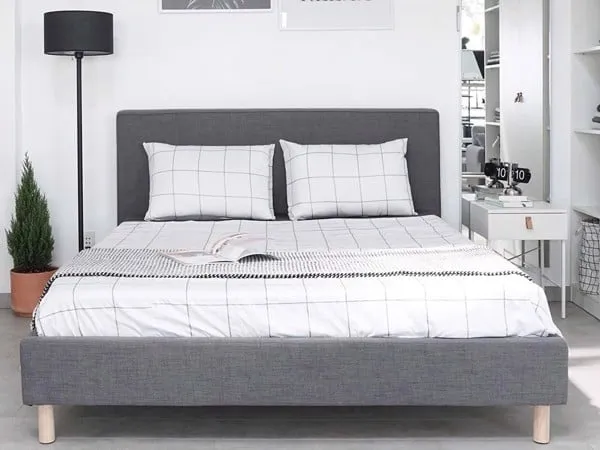 Giường Lullaby Size Queen - mẫu giường tinh tế cho cặp vợ chồng mới cưới