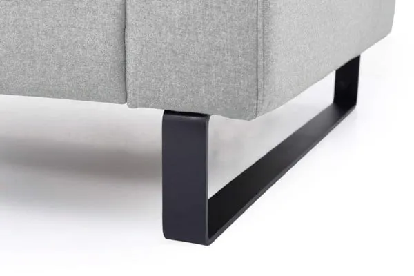 Khung chân sofa làm từ chất liệu kim loại