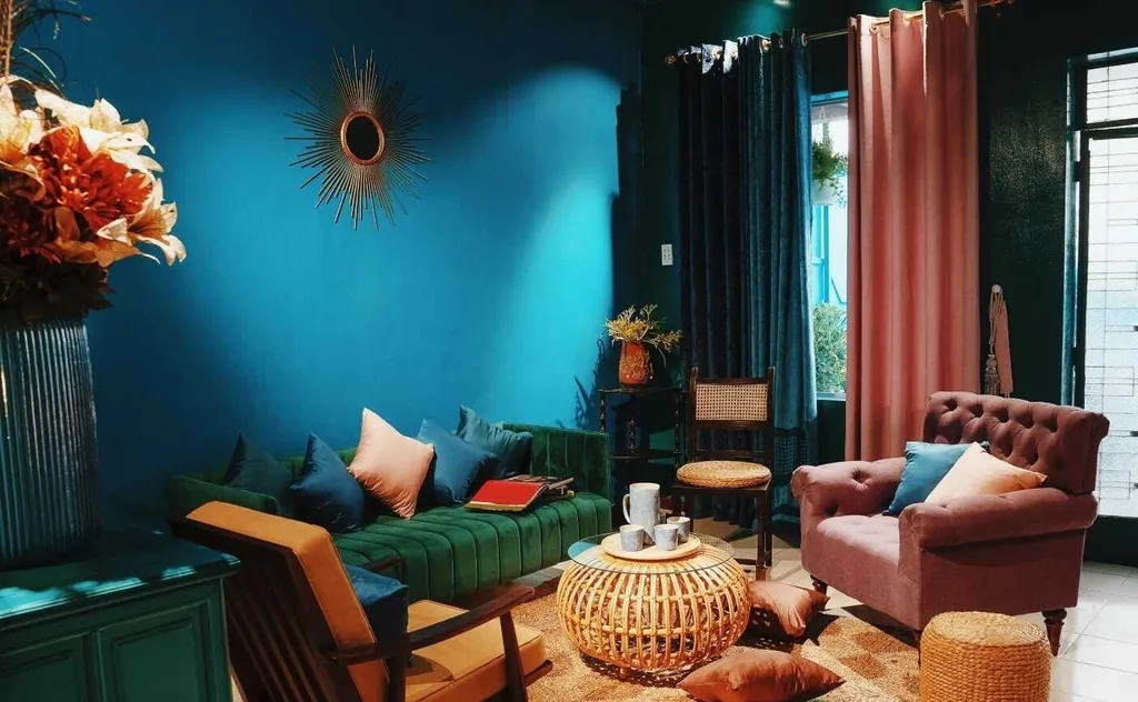 Một không gian uống trà theo phong cách Retro đầy ấn tượng với các gam màu đối lập đẹp mắt.