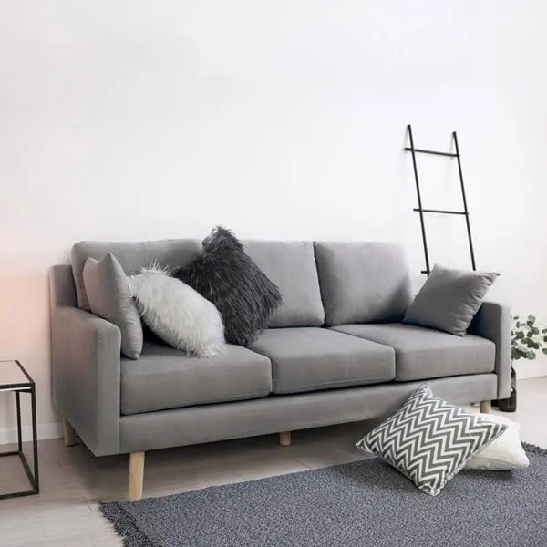 Sofa ba tông xám thiết kế tinh giản gọn gàng