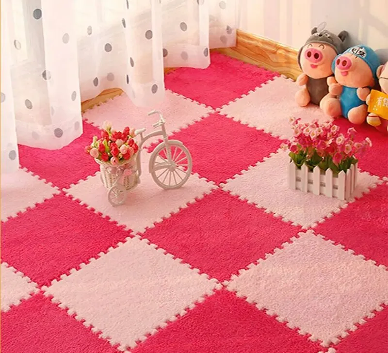 Thảm xốp ghép màu hồng ngọt ngào cho bé gái