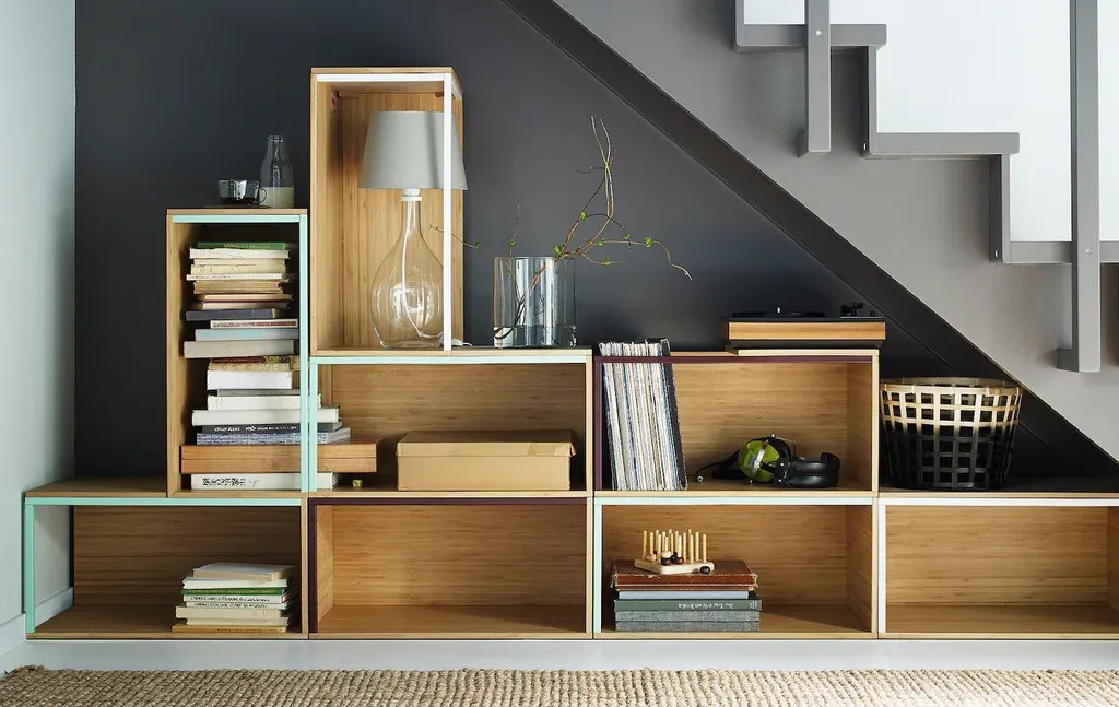 Thiết kế đơn giản với những trang trí không quá cầu kỳ cũng có thể làm nổi bật không gian phòng khách của bạn