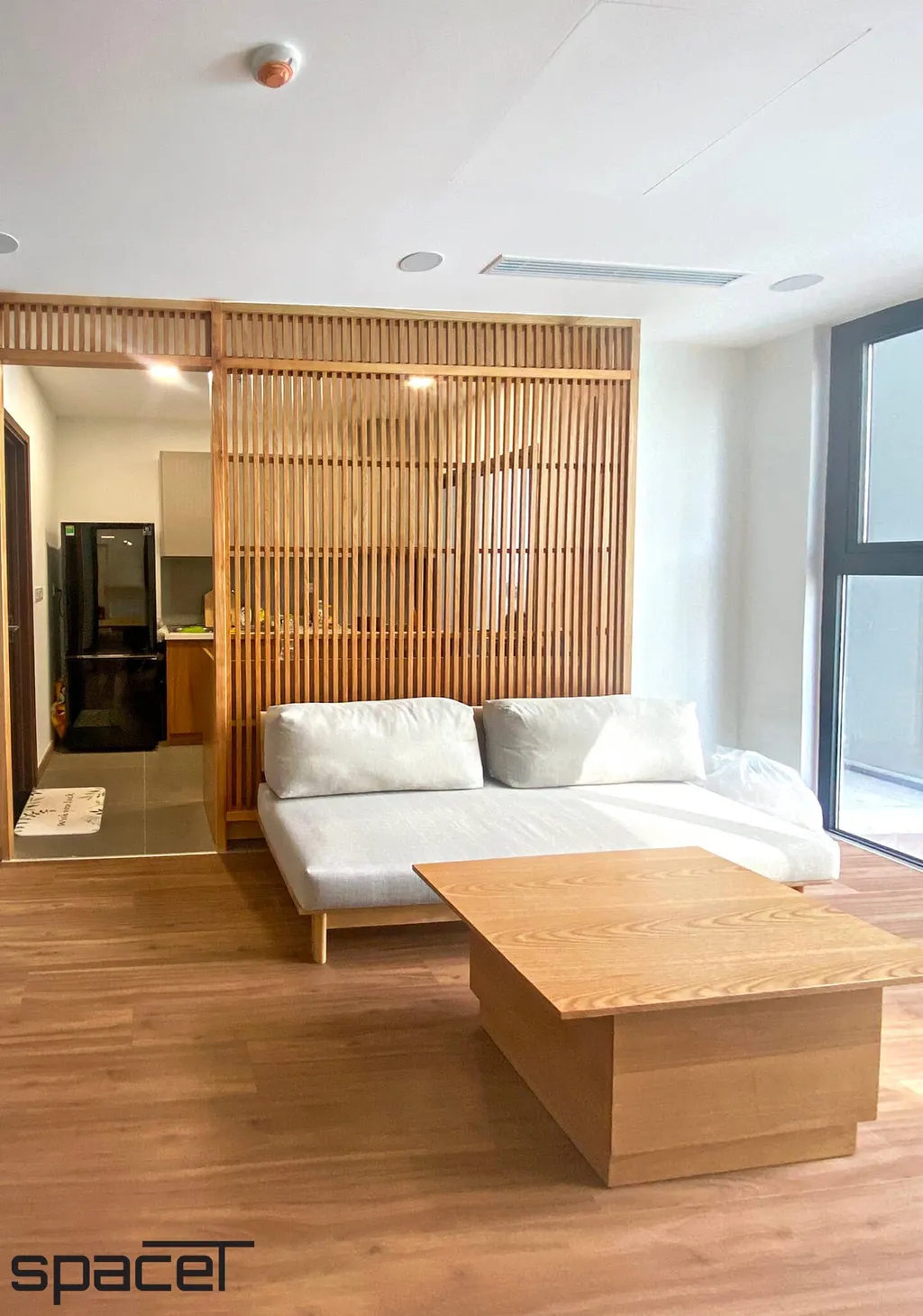 Phong cách Japandi cực kỳ tối ưu cho chung cư bởi sự đơn giản, mang đến sự gần gũi, ấm cúng và thoải mái cho gia chủ.