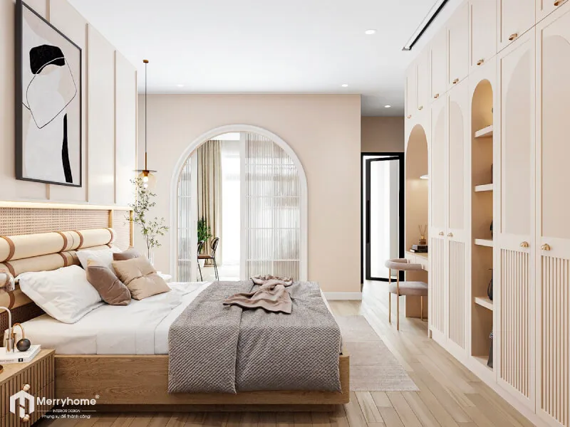 Phòng ngủ mang đậm phong cách Japandi với các chi tiết từ gỗ tự nhiên, điểm nhấn của phòng chính là không gian bàn trà riêng tư giúp thư giãn và tận hưởng không gian chỉ thuộc về riêng bạn