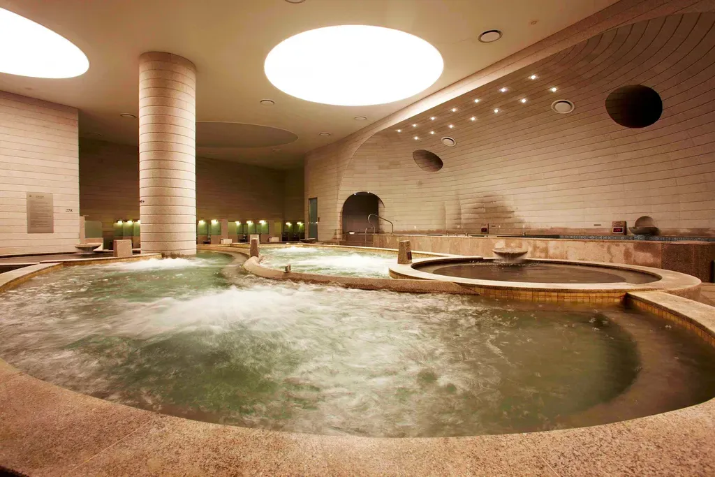 Spa kiểu Hàn thường có không gian bồn tắm lớn
