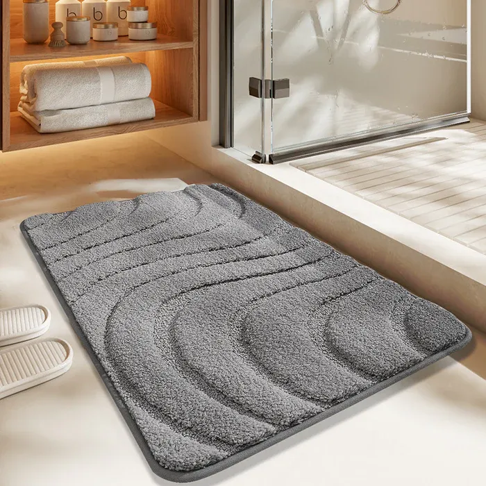 Do dễ bị bụi bám, thảm len cần được vệ sinh thường xuyên 