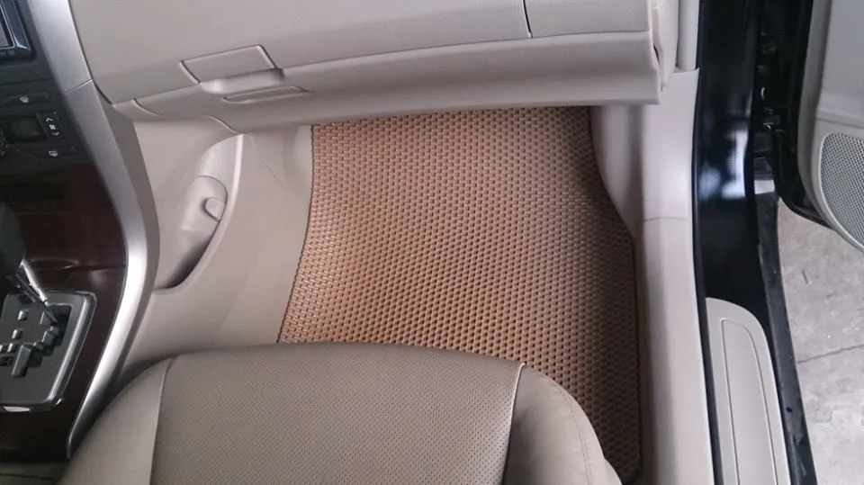 Thảm lót sàn ô tô cao su đúc có thể chống nước, chống ẩm