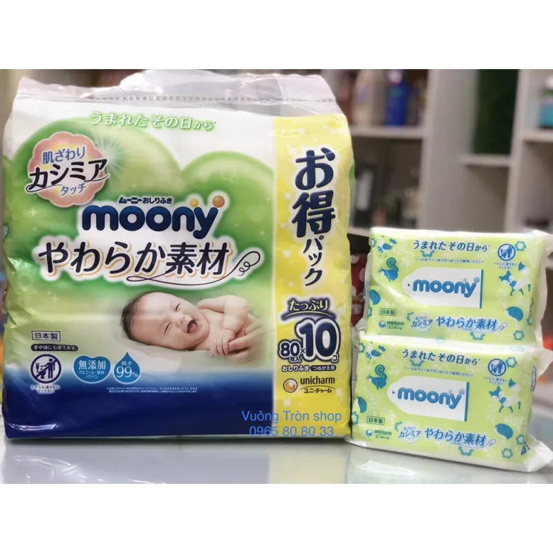 Khăn giấy ướt không mùi Moony Nhật Bản giá tốt. Nguồn: Vuông Tròn Shop