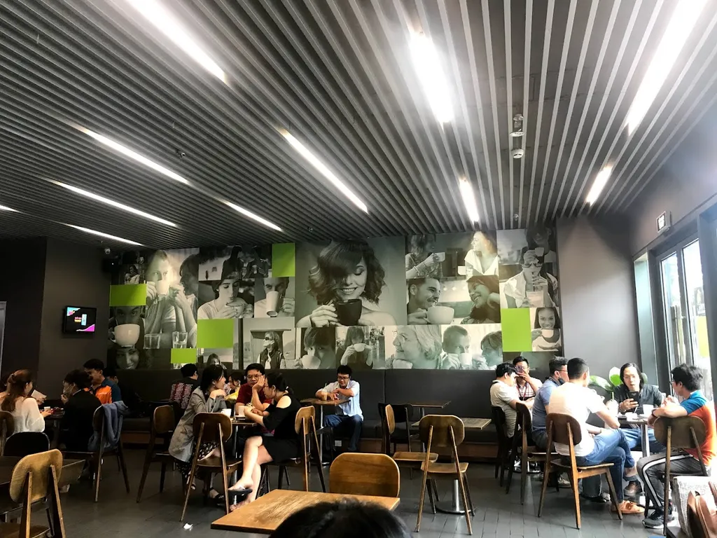 Không gian nội thất hiện đại của Passio Coffee Rivera Park Saigon
