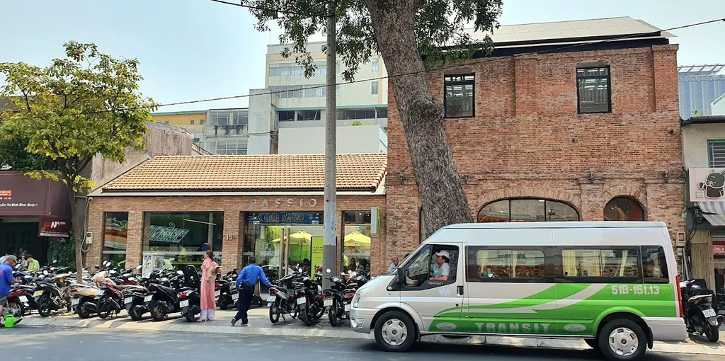 Kiến trúc mang hơi hướng cổ điển của Passio Coffee Nguyễn Thị Minh Khai