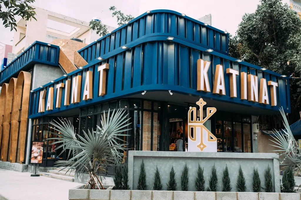 Katinat Saigon Kafe tọa lạc tại những vị trí vô cùng đắc địa trên trục đường lớn hoặc góc 2 mặt tiền đường