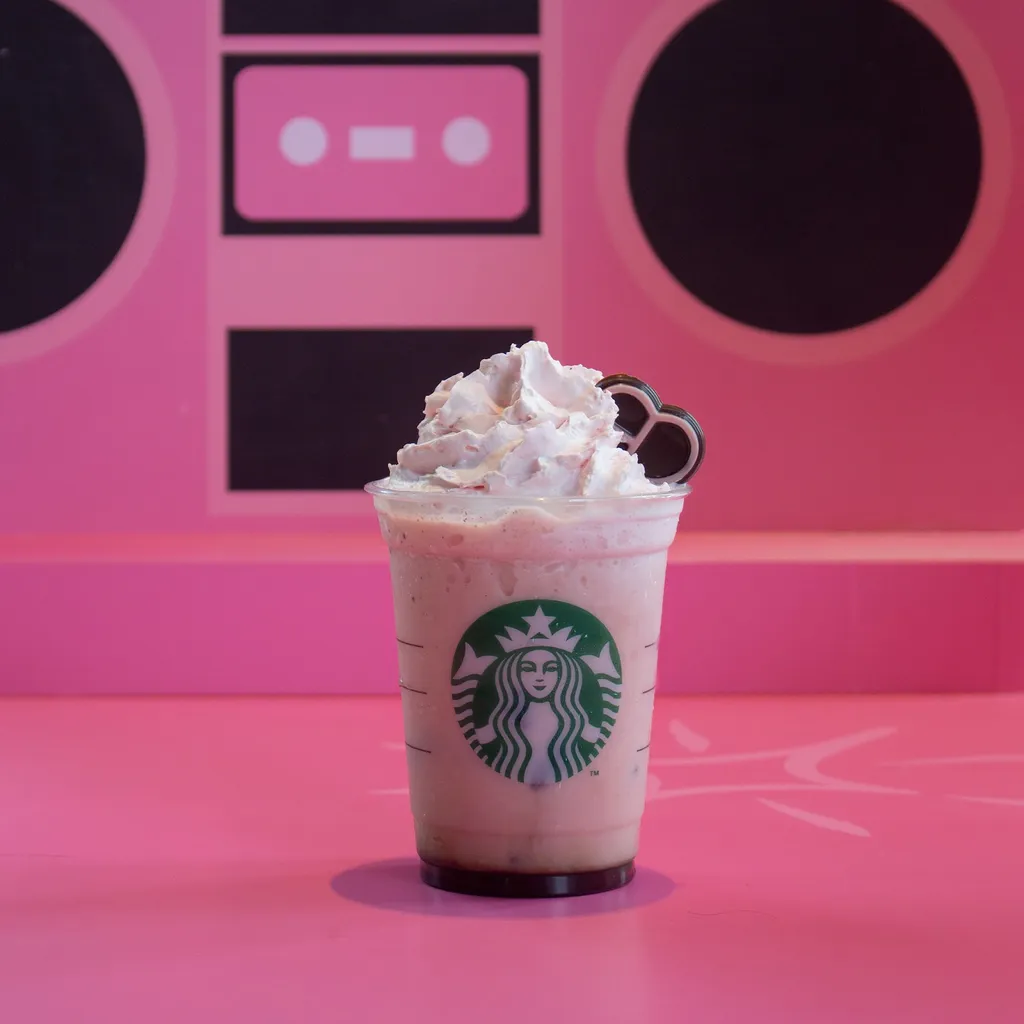 Món kết hợp với nhóm nhạc nữ Black Pink của Starbucks 