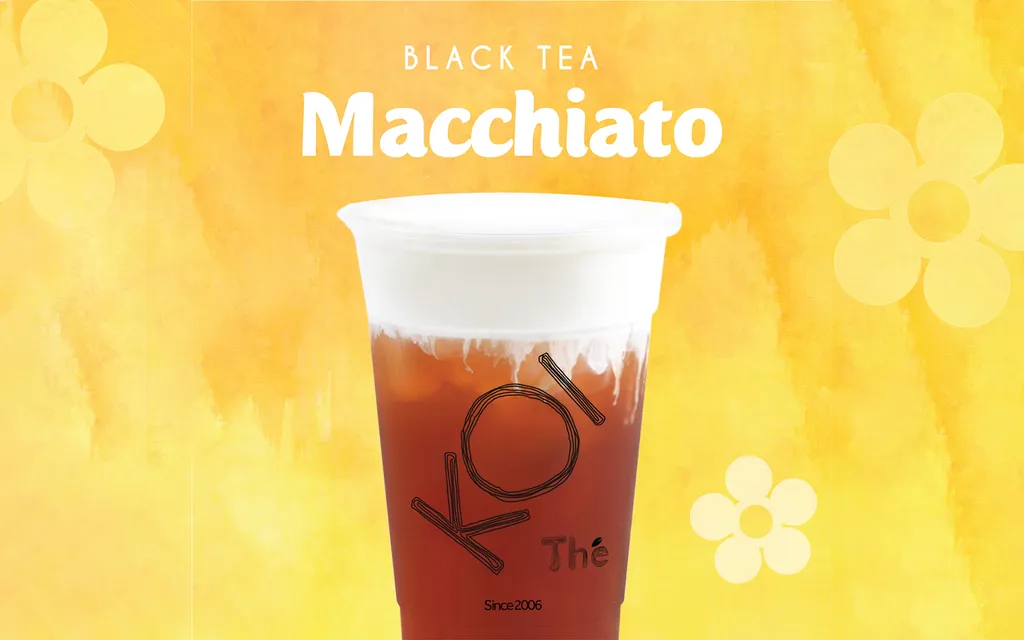 Hình ảnh món trà đen macchiato bán chạy tại KOI