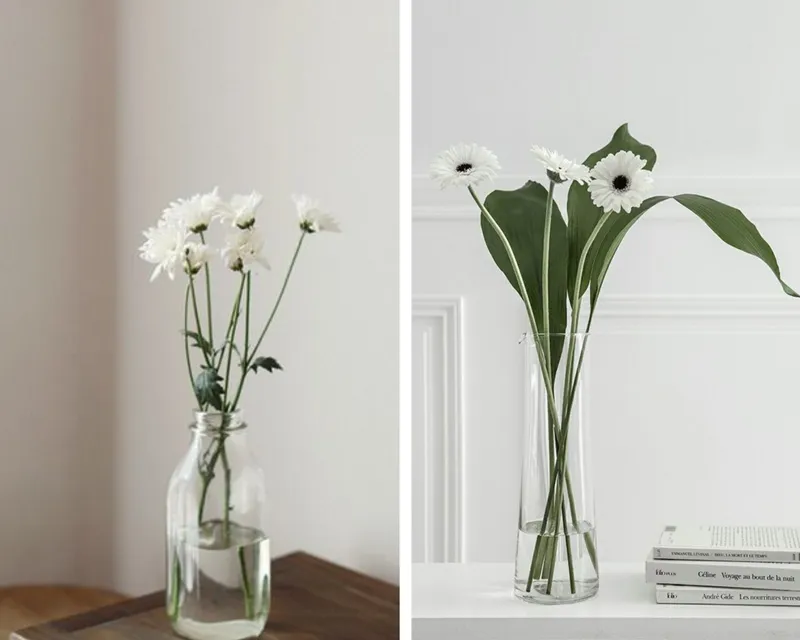 Không phải cầu kỳ, chỉ cần vài ba cành hoa cúc trắng, bạn cũng có thể tạo ra một bình hoa đầy nghệ thuật của riêng mình
