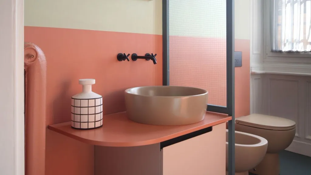 Thiết kế nhà vệ sinh hiện đại và trẻ trung với màu sắc tươi sáng